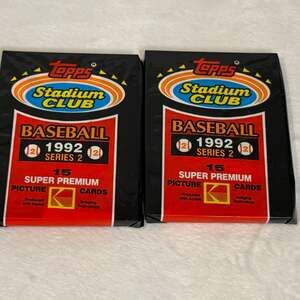 1992 Topps Stadium Club Baseball Series 2 Sealed Lot of 2–Griffey Jeter Chase